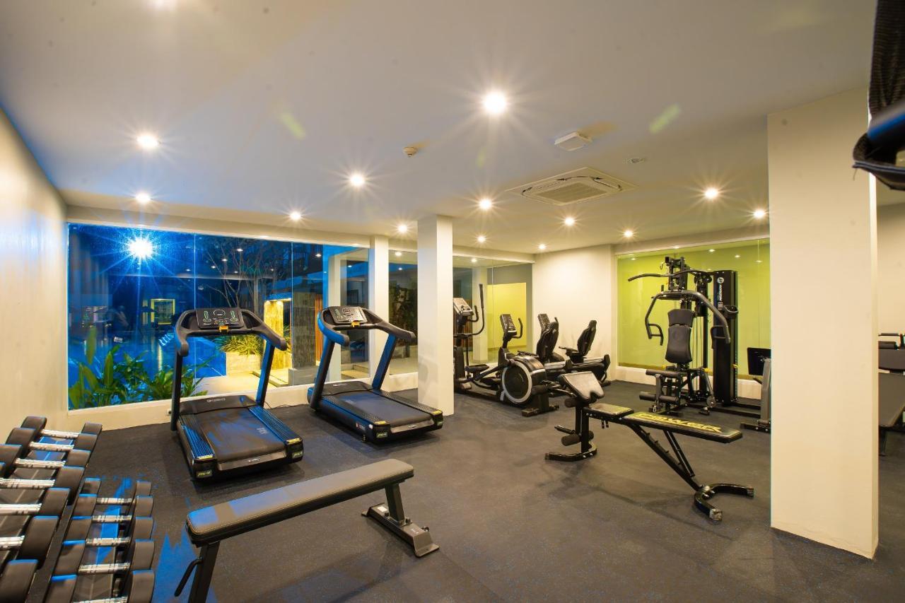 Seabed Grand Hotel Phuket - Sha Extra Plus Exterior photo A gym in a condominium