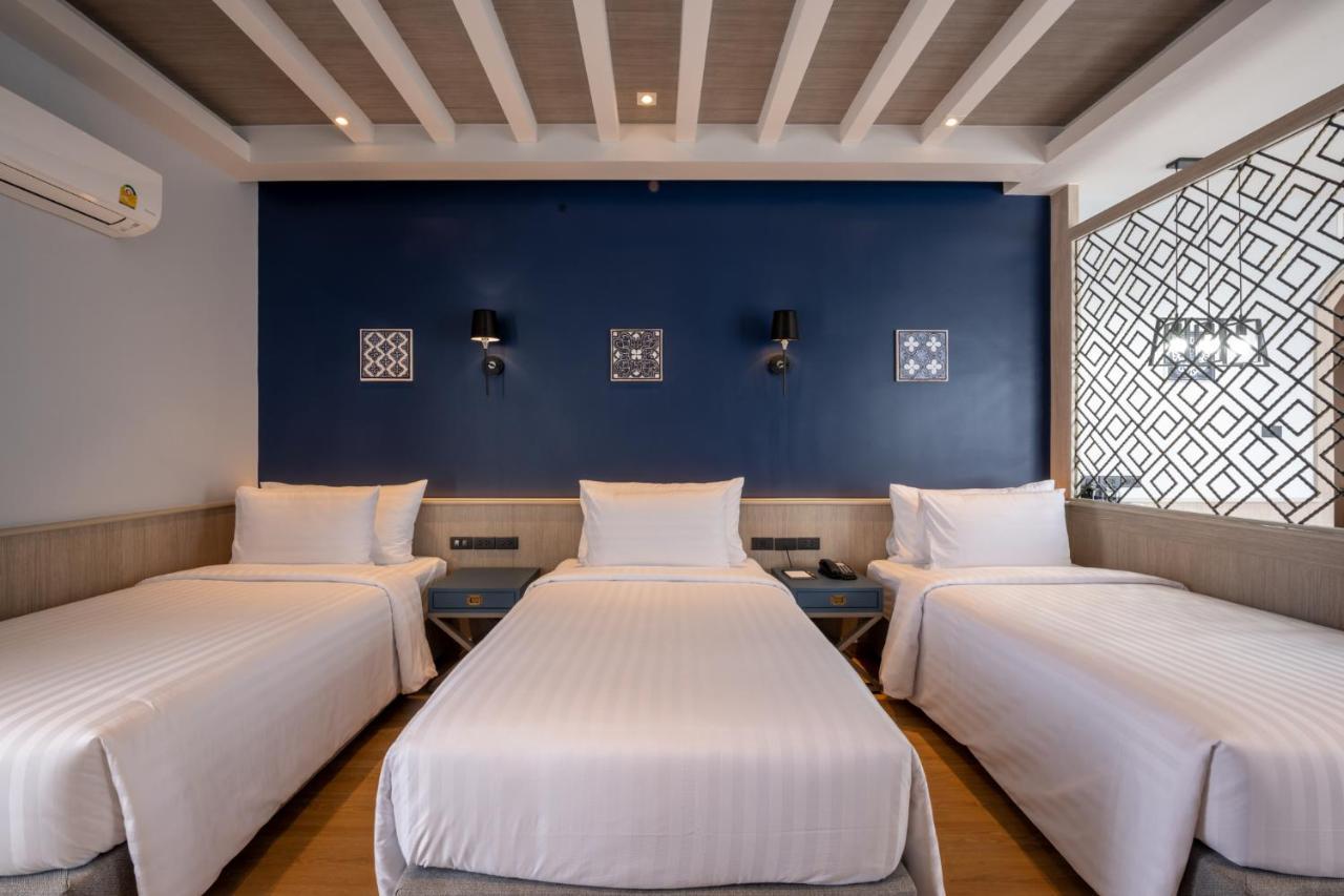Seabed Grand Hotel Phuket - Sha Extra Plus Exterior photo Family room